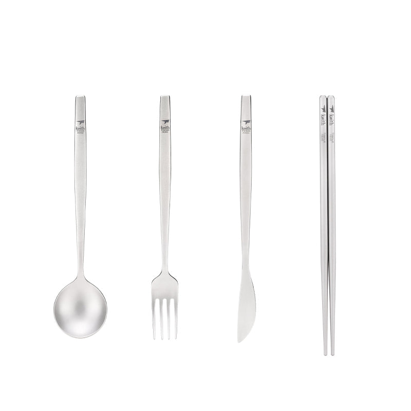 Couverts de Table en Titane